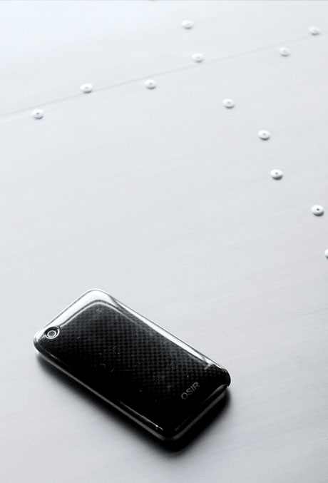 iPhone CarbonCase OSIR Design iPhone CarbonCase OSIR Design